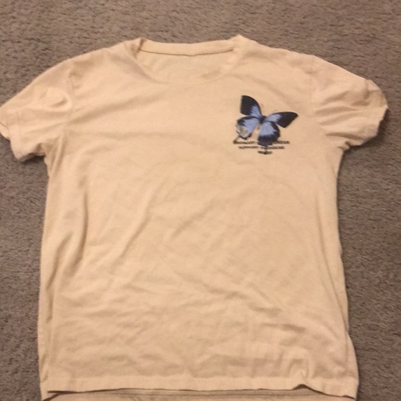 Shirts - Picture 3 of 4